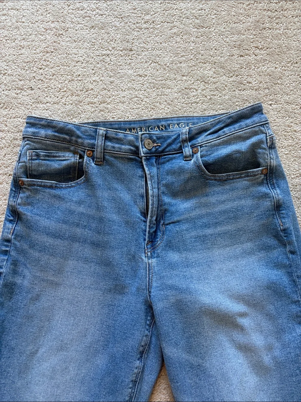 American Eagle Stretch Jeans - Picture 2 of 5
